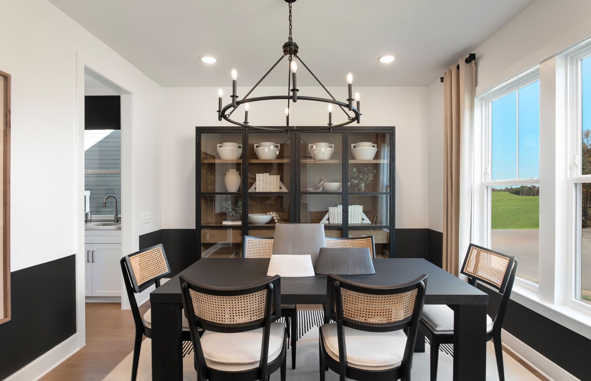 ダイニングテーブル Milly Millie Dining Table at allmine.com
