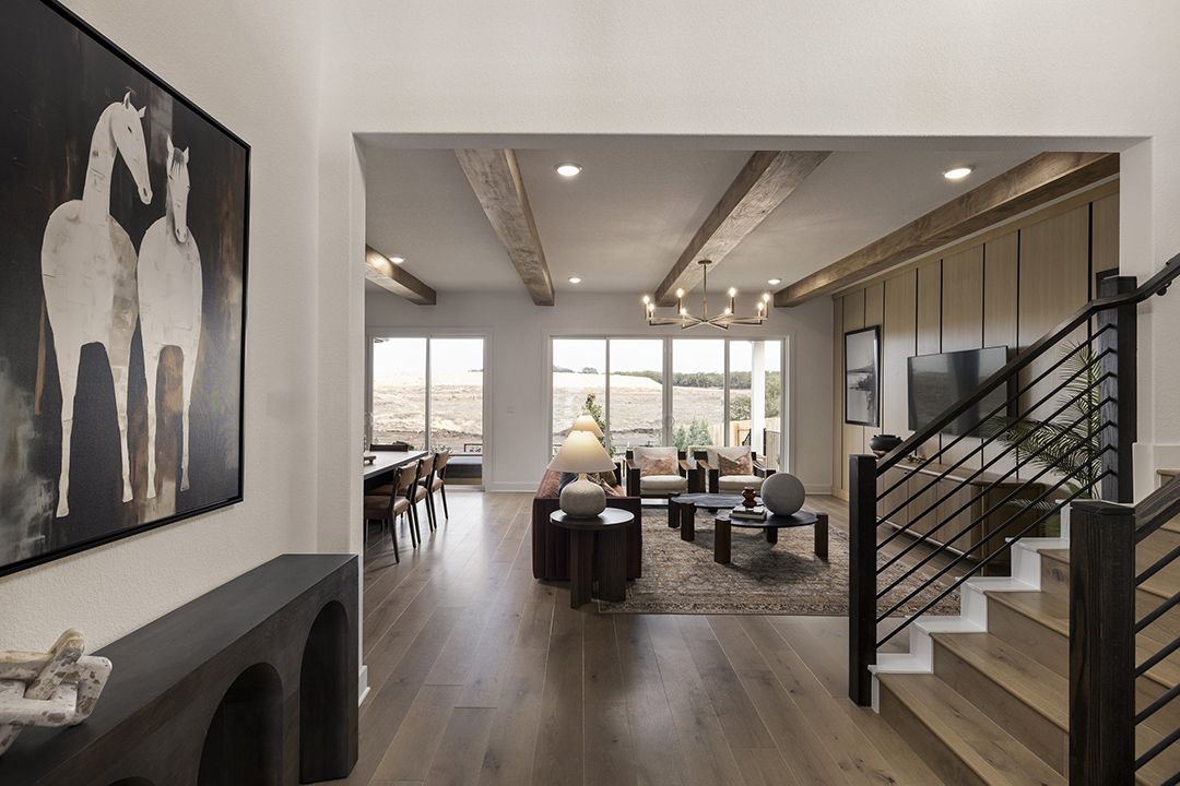 Lariat — Capitol Collection — Foyer